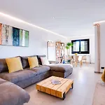 Villa Bonanova By Priority