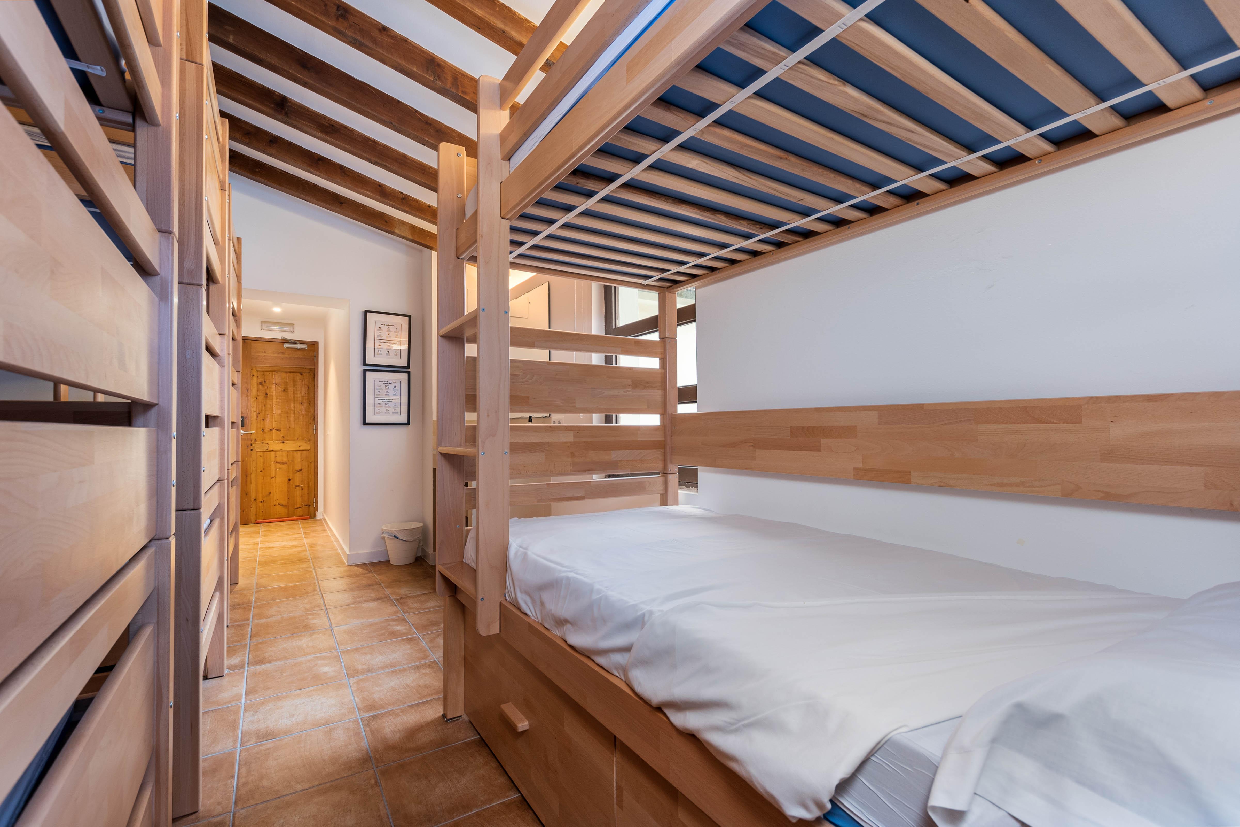 Urban - Juvenil - Youth Hostal Palma de Mallorca