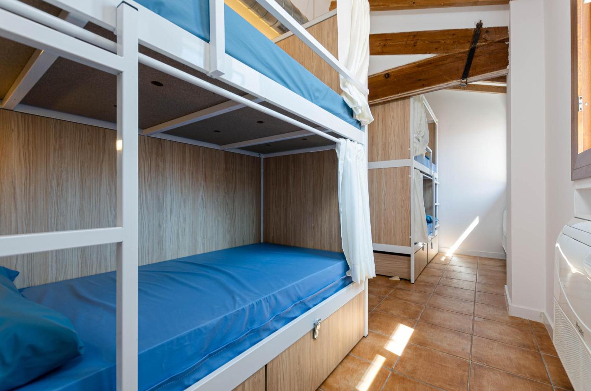 Hostal Urban - Juvenil - Youth