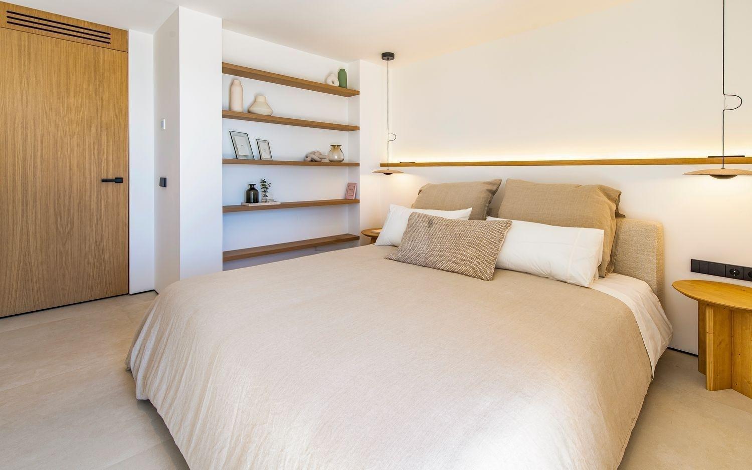 3br Portixol Flat - What'app - 0034-656-619-782 - For Reservations! *