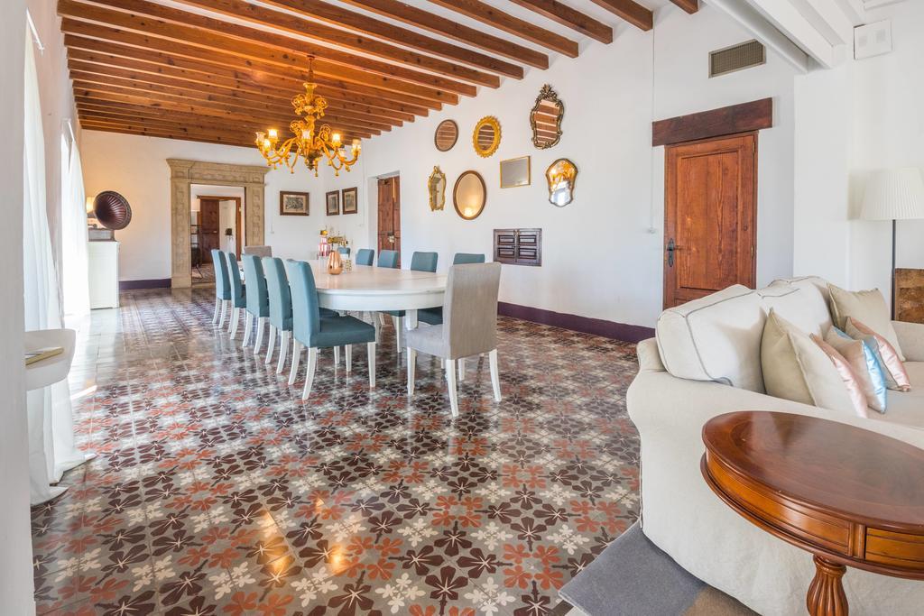 Villa Villas Son Nebot *