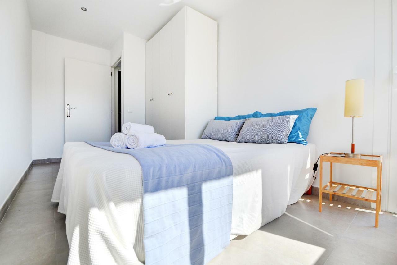Apartment Foners