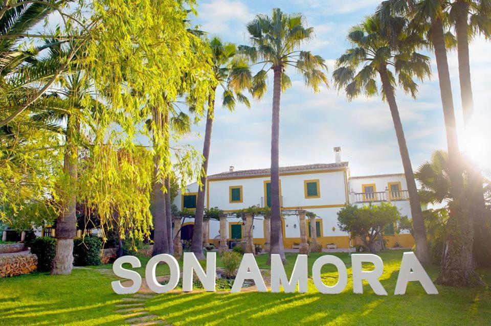 Son Amora Inn 3*