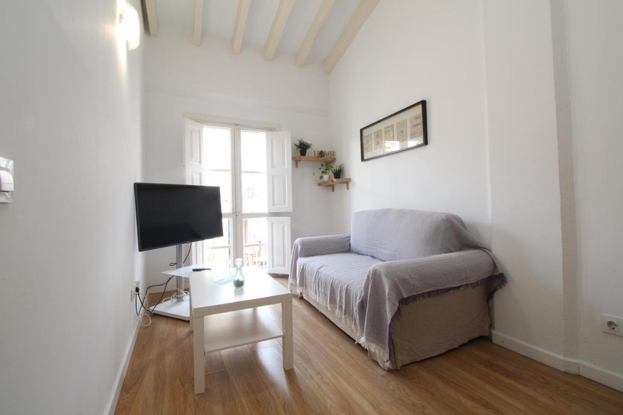 Comfortable With Character In The Old Town Apartamento *