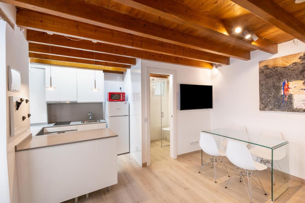 The Sailor House, Duplex Center