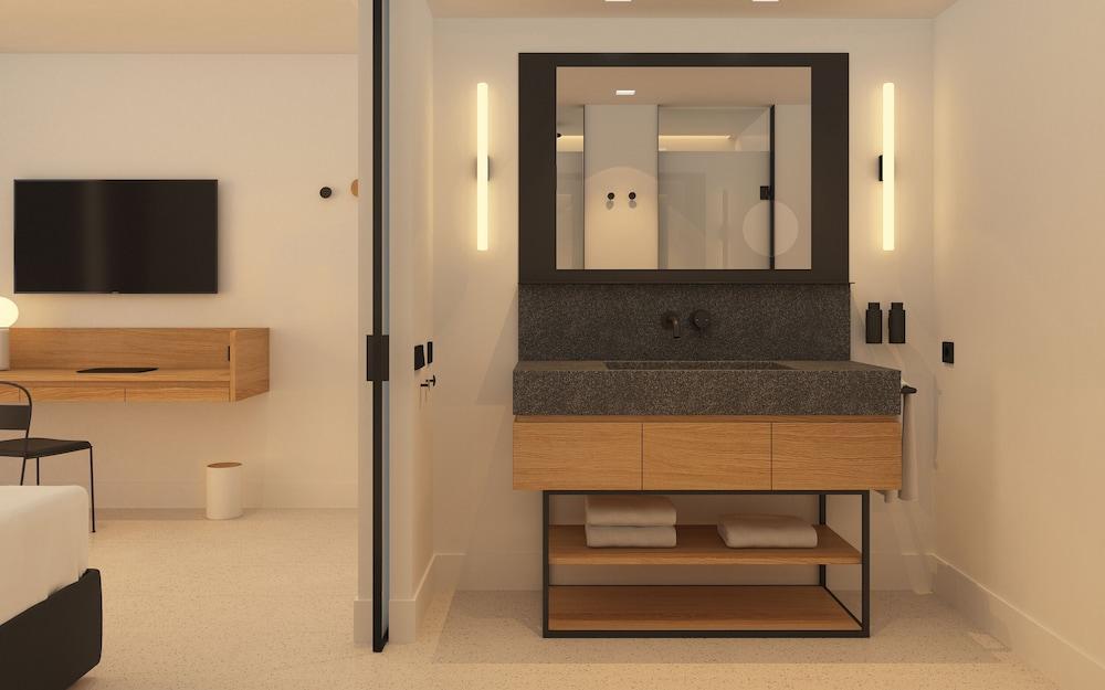 Hotel Hm Blanc 4*