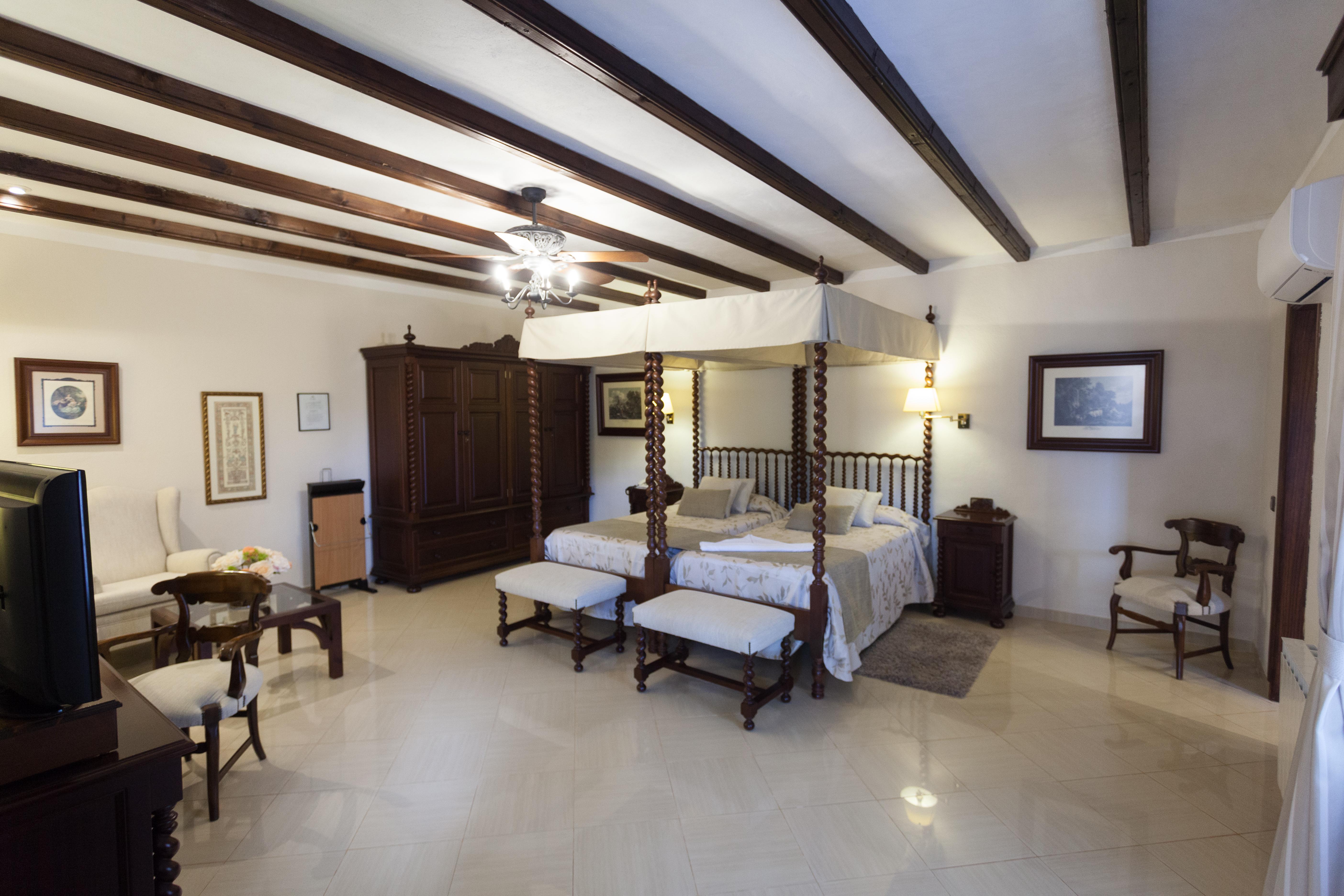 Son Moli Hotel 4*