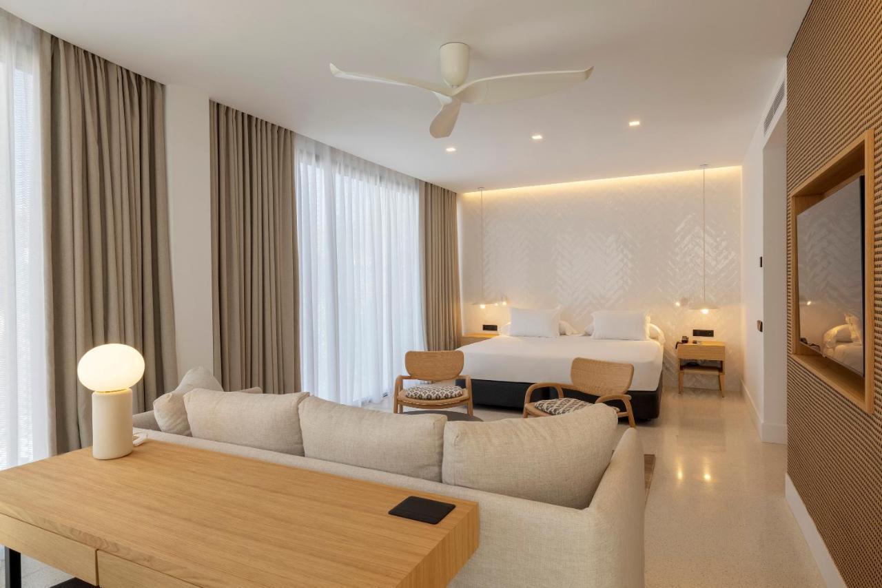 Hm Blanc Hotel