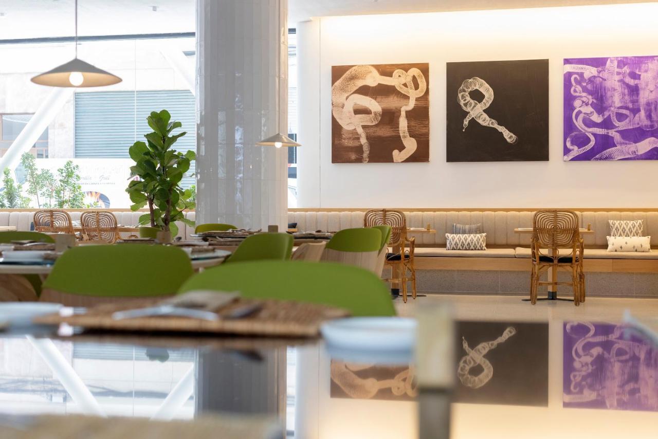 Hm Blanc Hotel