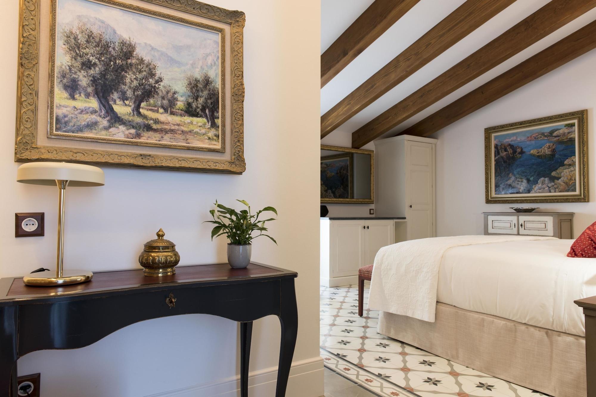 Hotel Gloria De Sant Jaume 5*