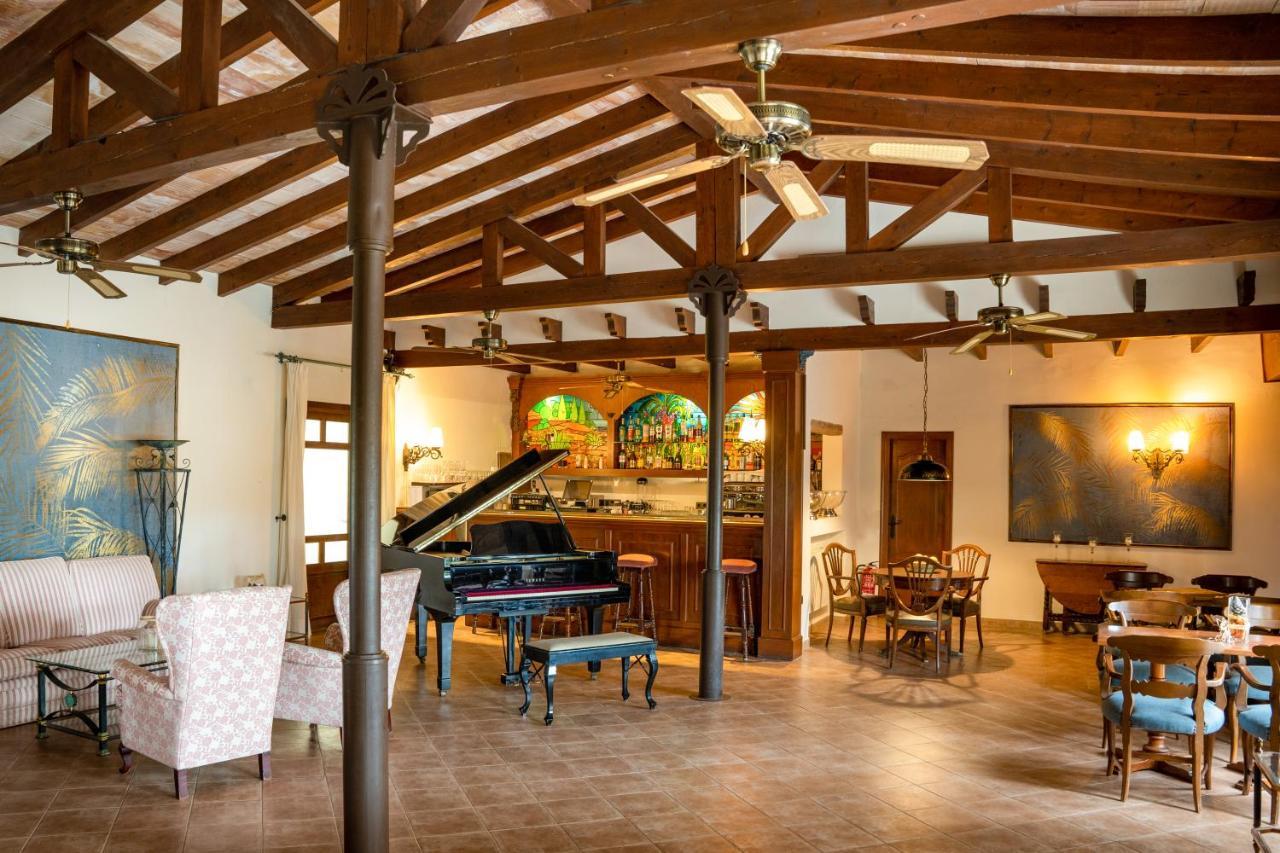 Hotel Son Moli 4*