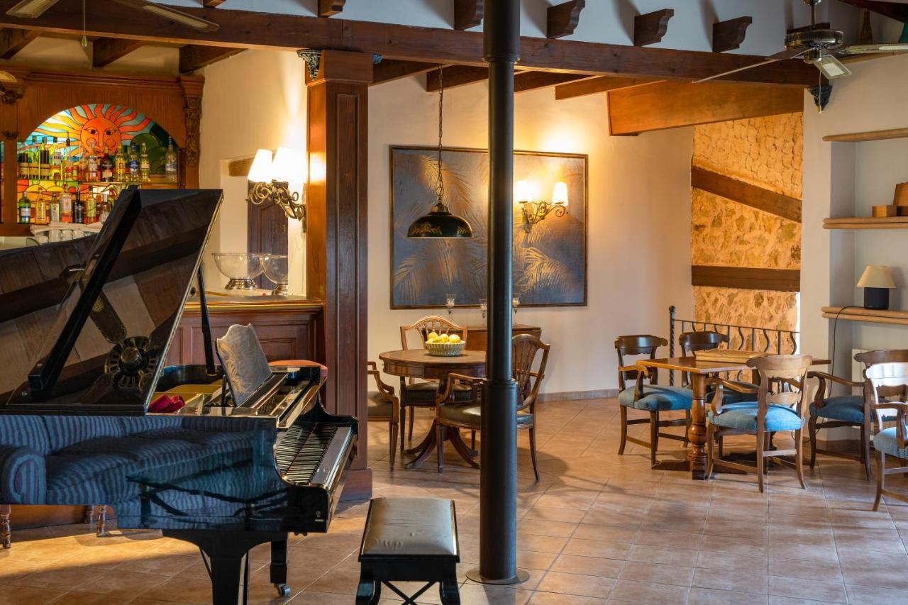 Son Moli Hotel 4*