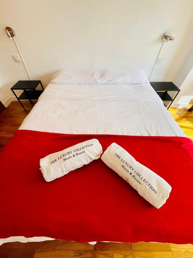 Rooms *
