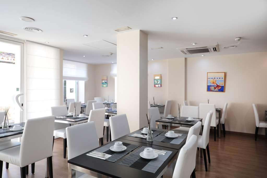 Zurbaran Hotel 3*