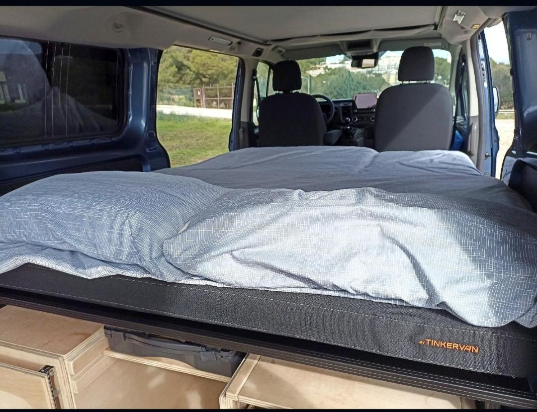 Campingplatz Ford Transit Custom Camper *