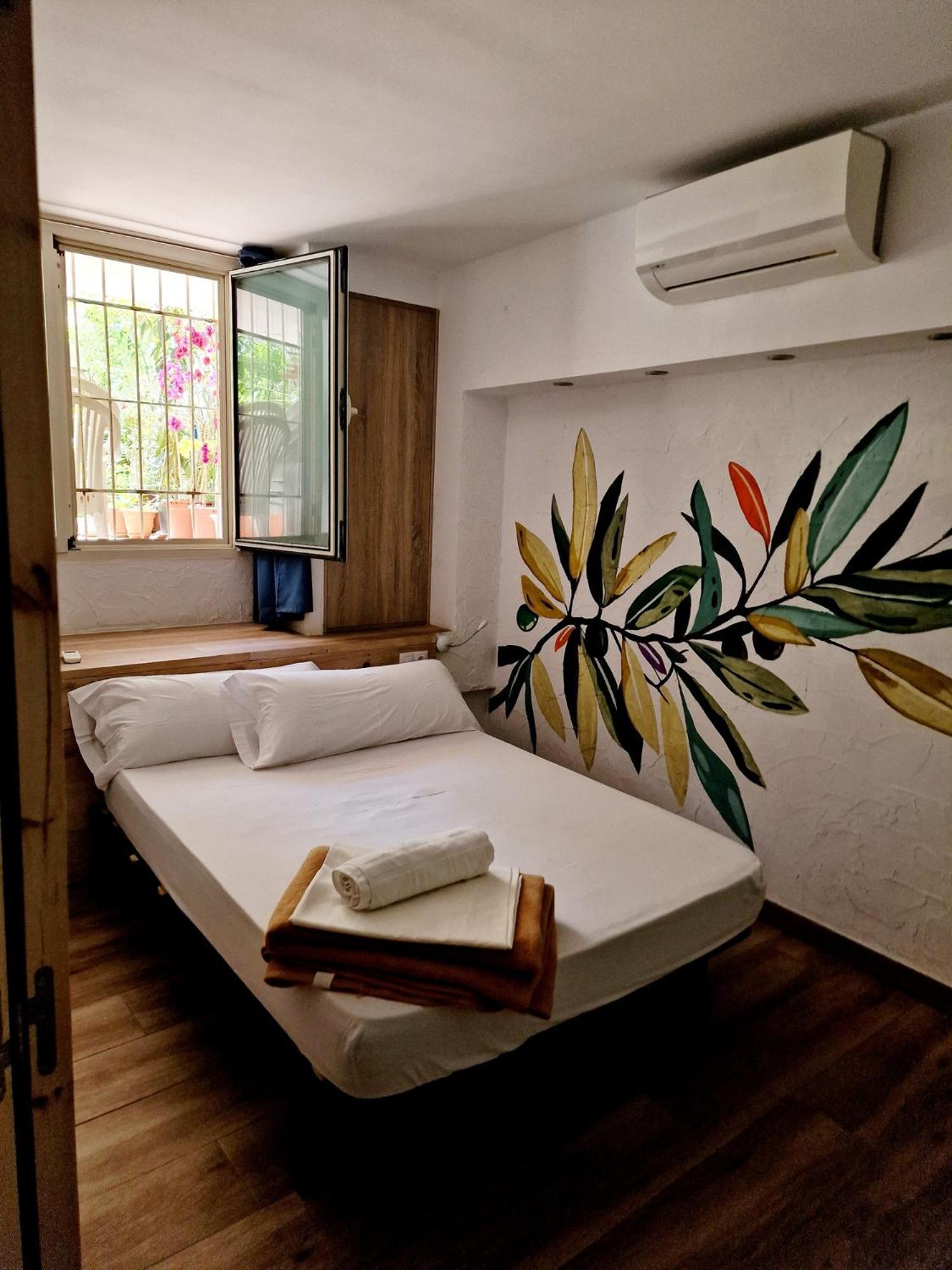 Y - Juvenil Albergue Palma de Maiorca