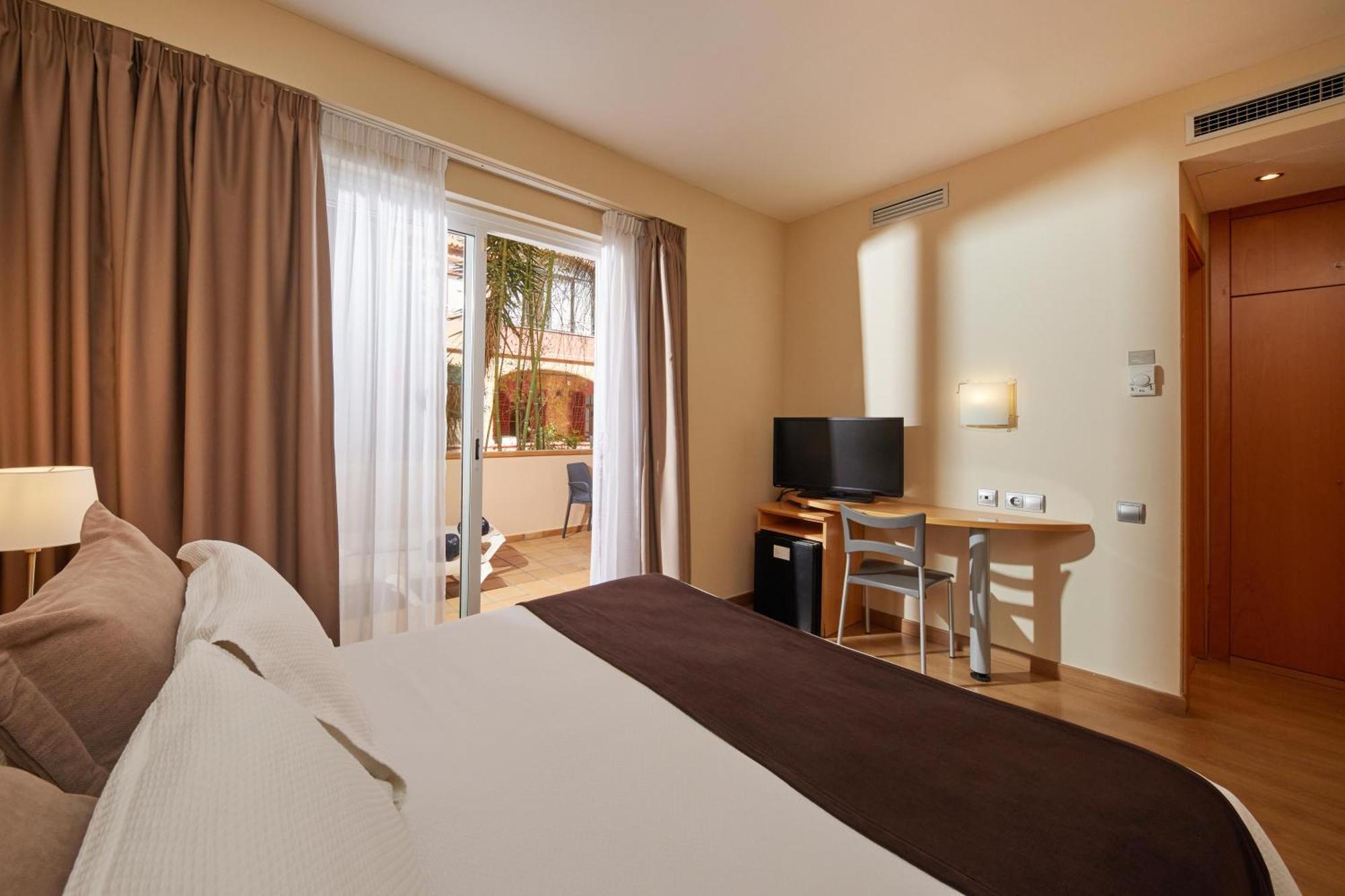Zurbaran Hotel