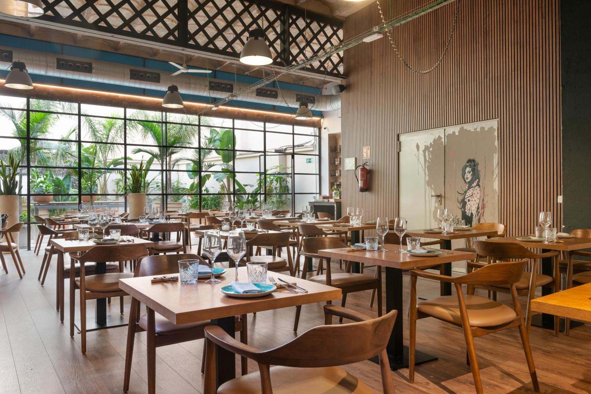 Hotel Brondo Architect 4*