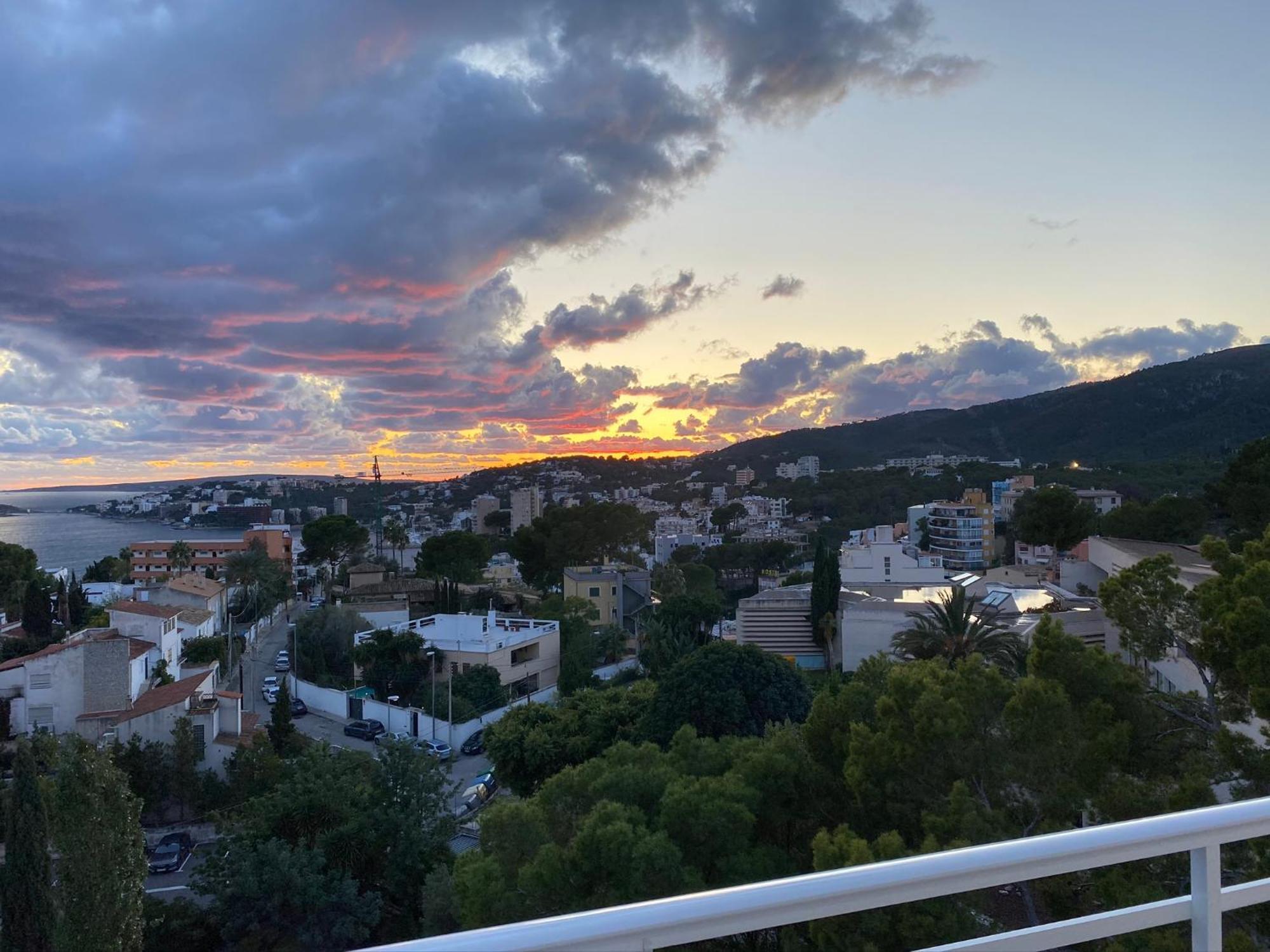 Estudio Con Terraza Y Vistas Al Mar 500 Metros De Cala Mayor Playa Appartement Palma de Mallorca