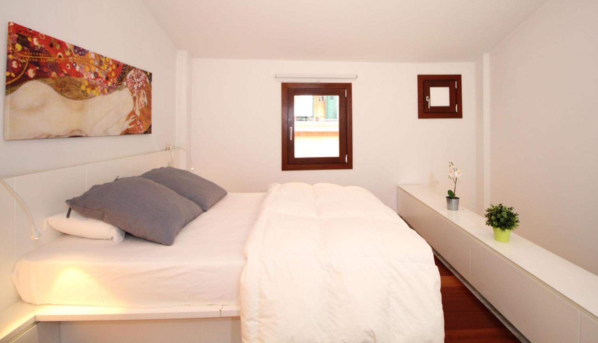Missio Triplex House In Old Town Of Holiday home *