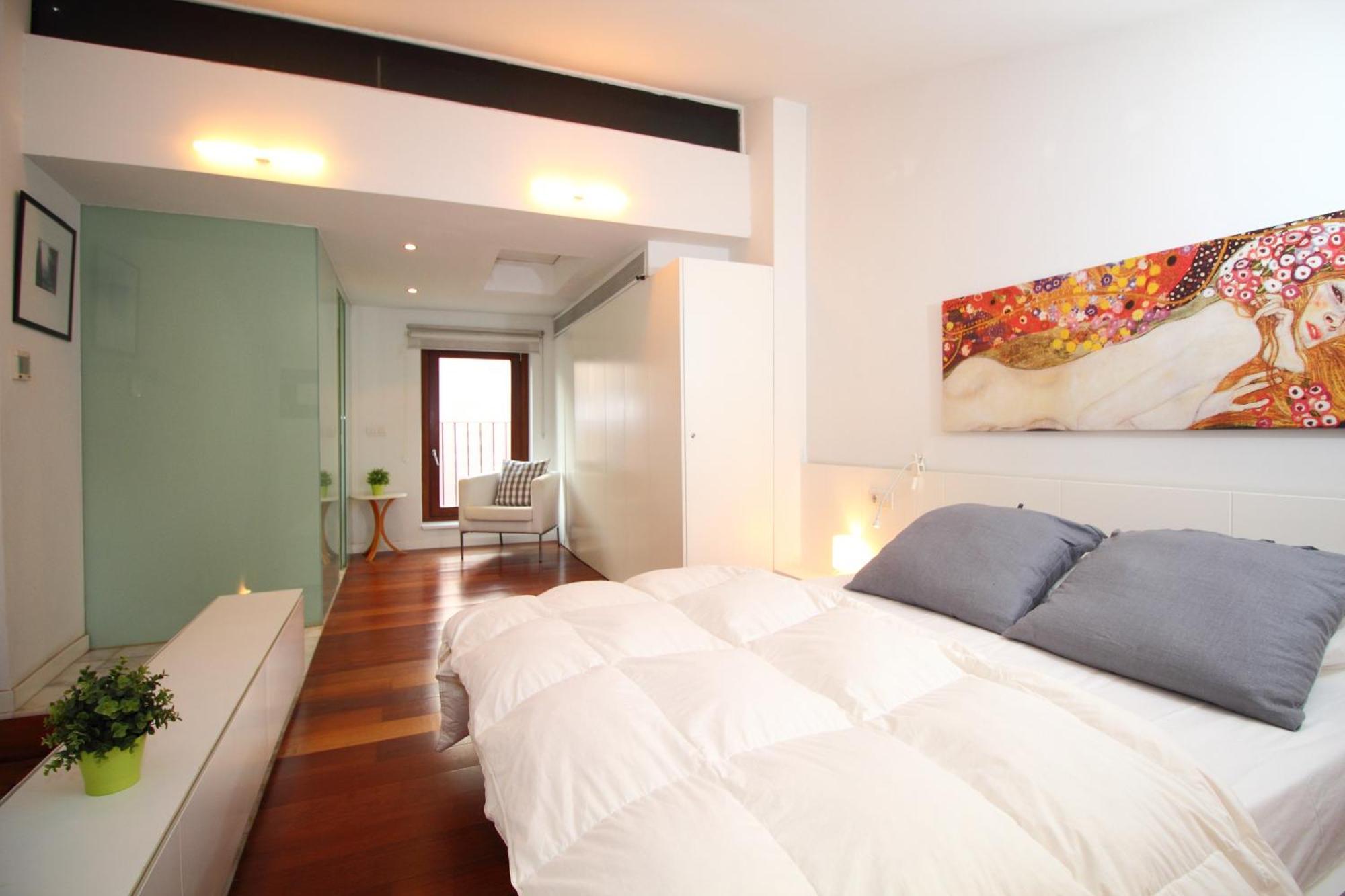 Missio Triplex House In Old Town Of Holiday home *