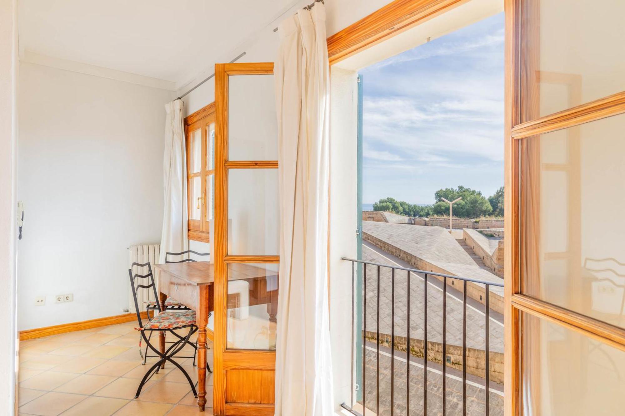 Holiday home Town House At 300mts To *