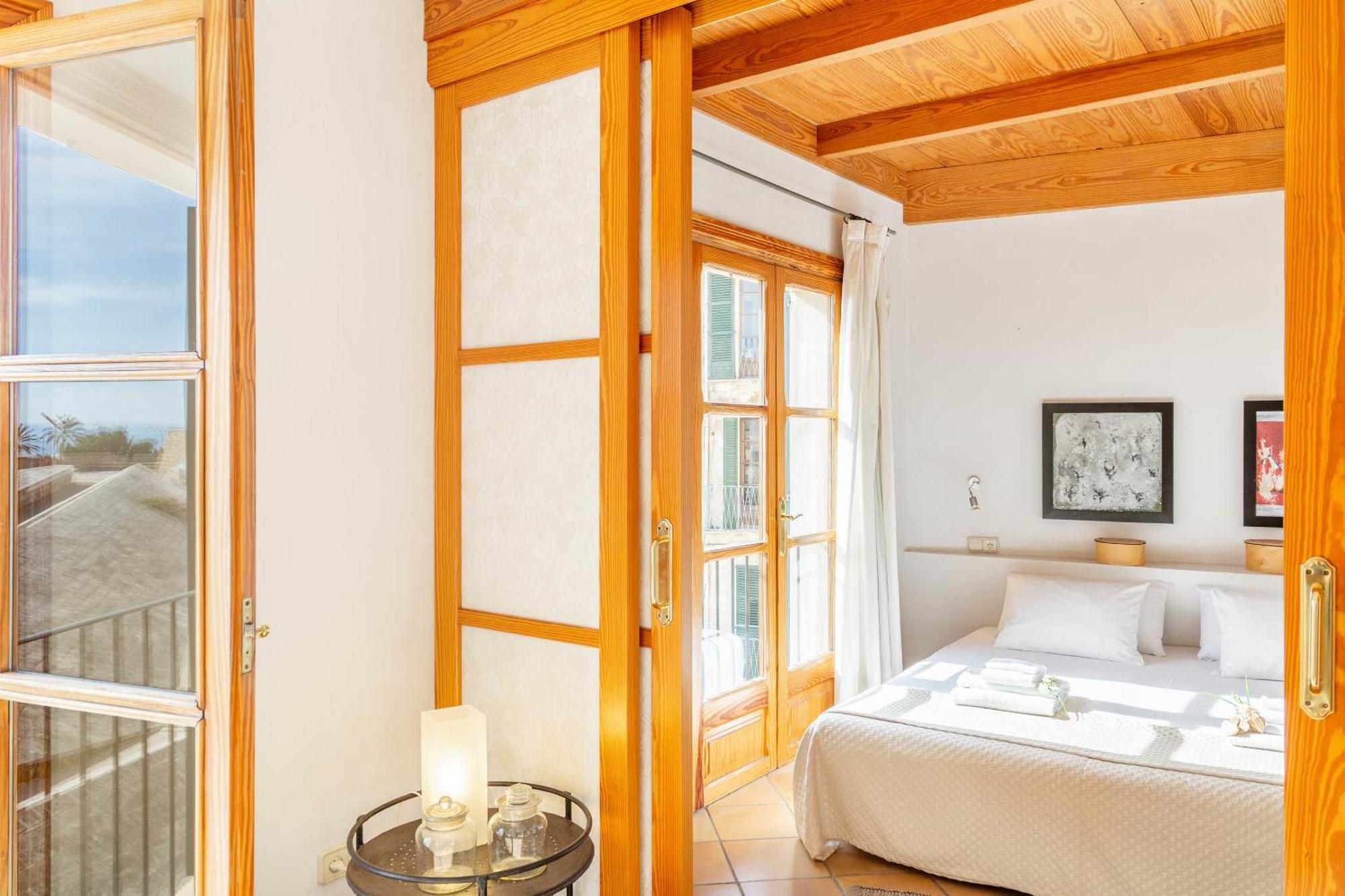 Town House At 300mts To *