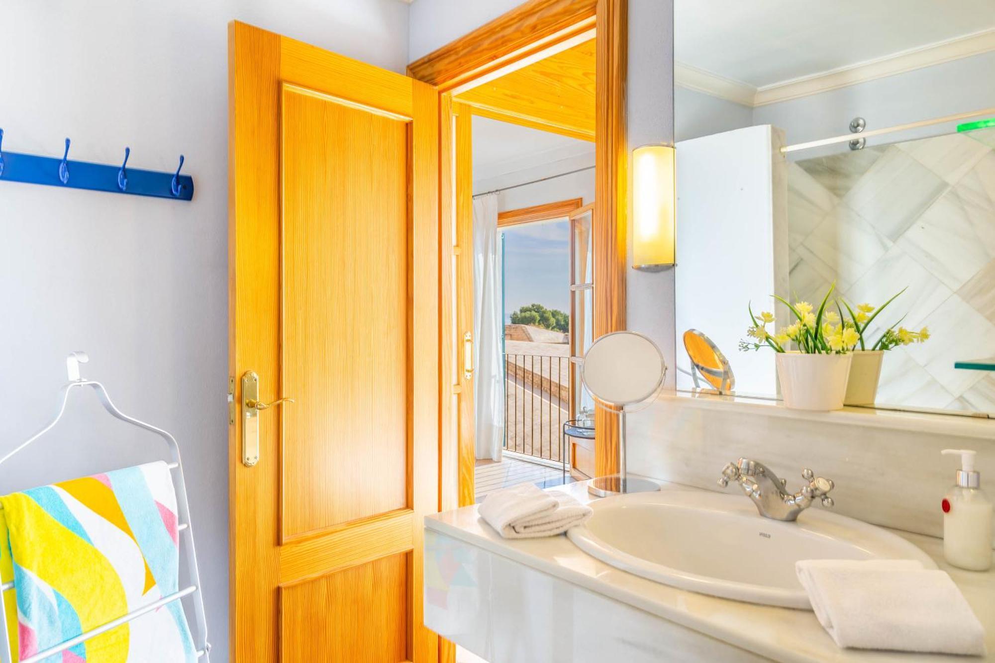 Holiday home Town House At 300mts To *