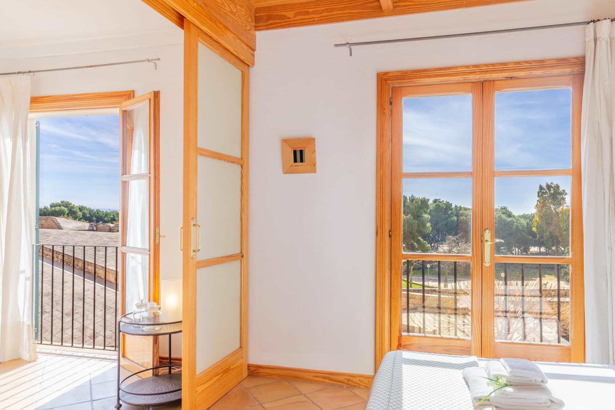 Town House At 300mts To *