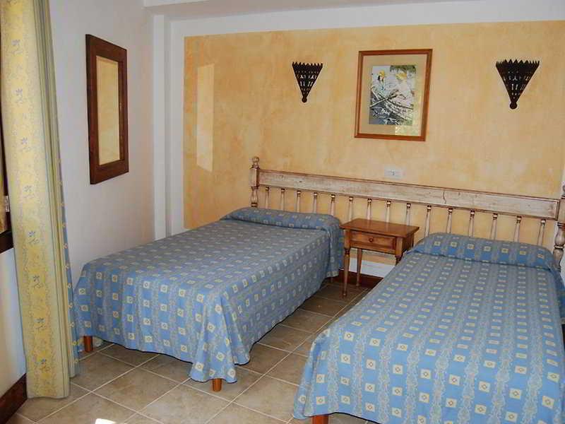 Serena Sol Hotel 2*