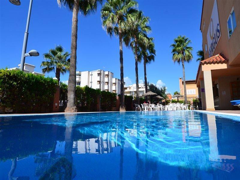 Tent Capi Playa Hotel