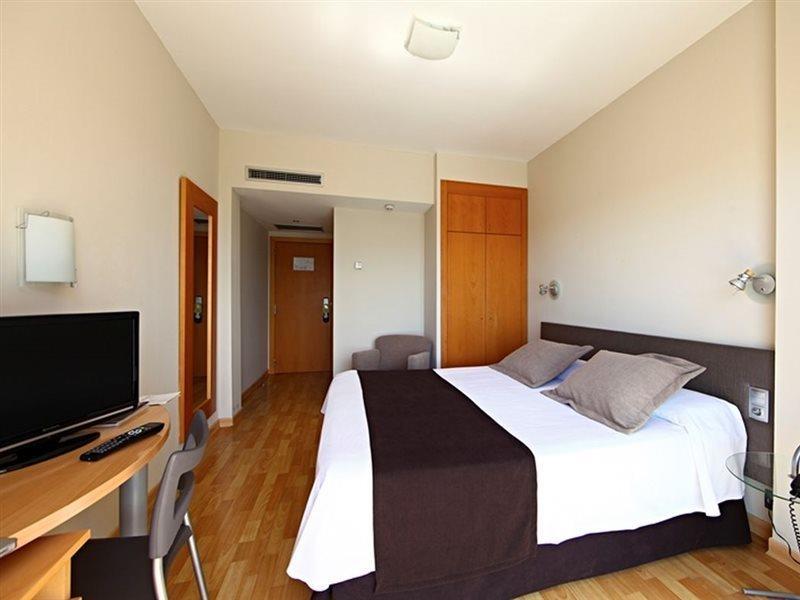 Zurbaran Hotel 3*