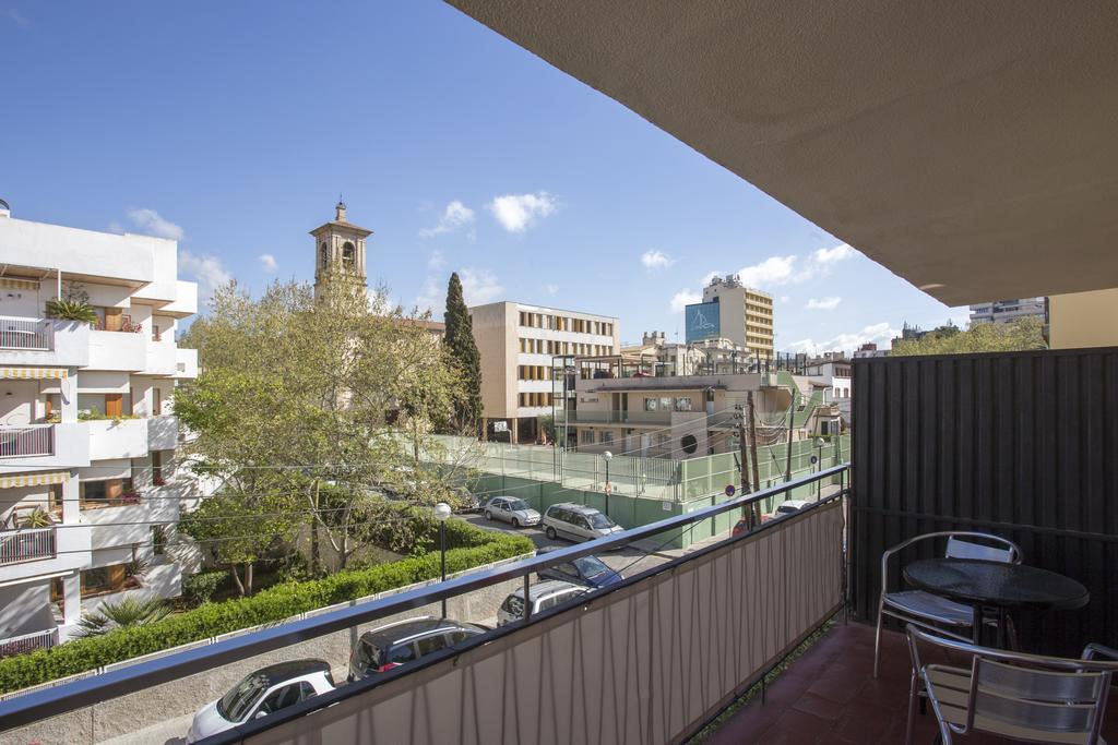 Bonany Hostel *