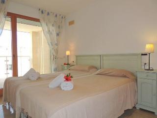 Hotel Cala Figuera 3*