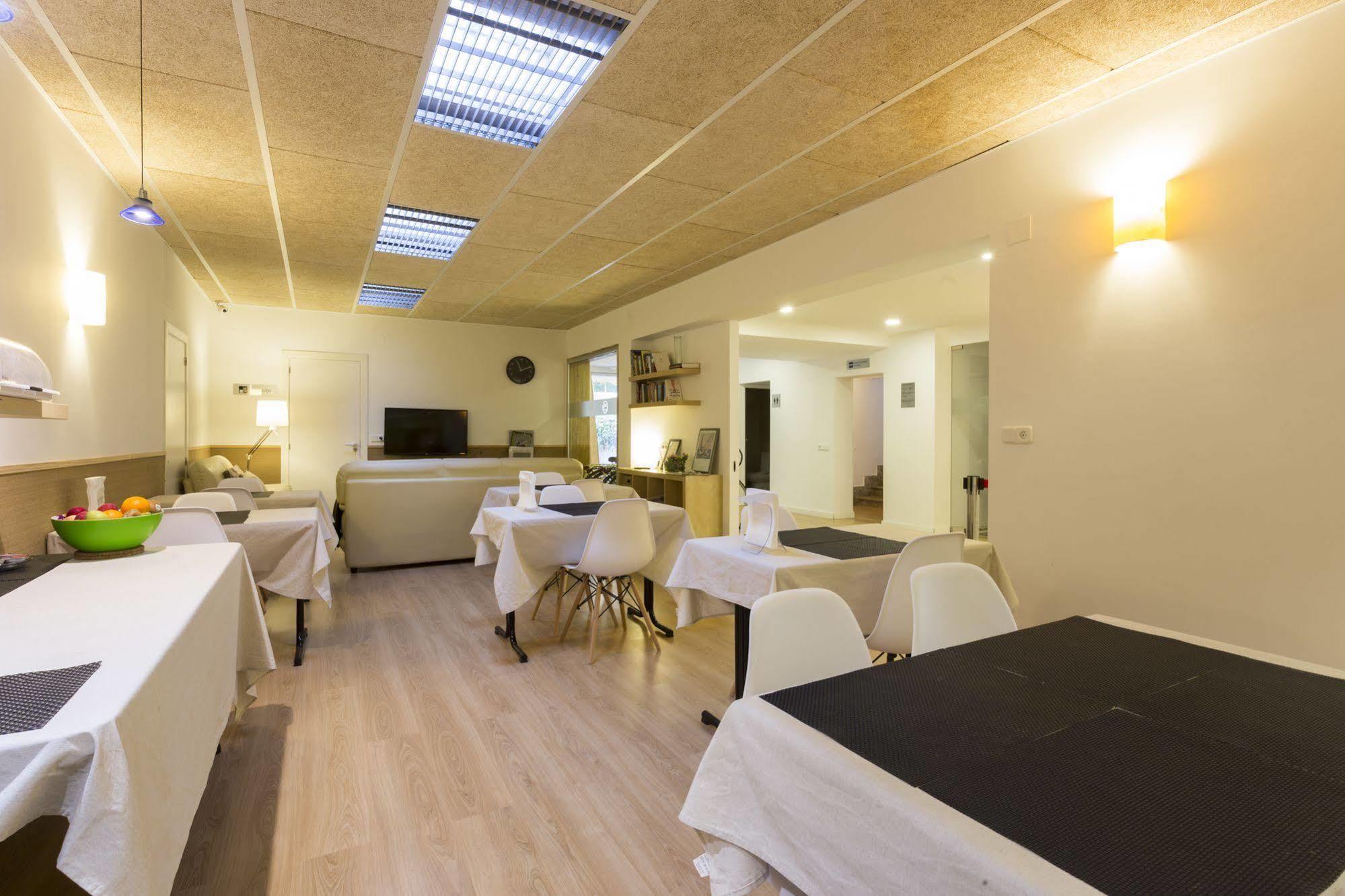 Hostel Bonany *