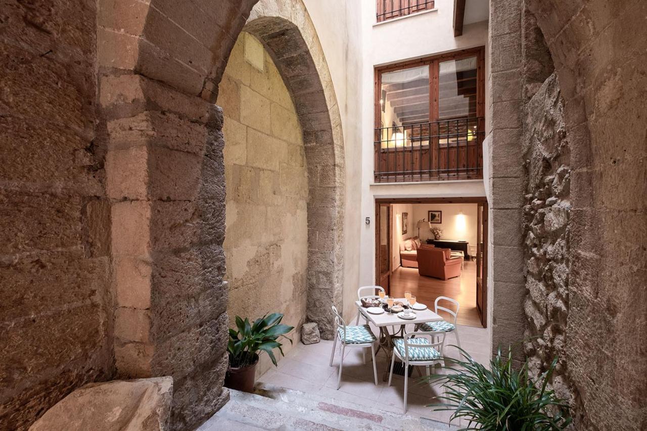 Hotel Ramon Llull House