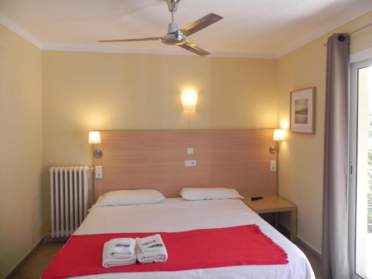 Bonany Hostel *