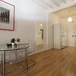 Comfortable Apartment With Character In The Old Town