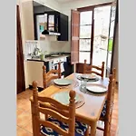 Apartamentos Hostalets