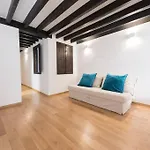 Ganzes Loft in Altstadt, Nähe Kathedrale