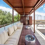 Villa With Salt Water Pool