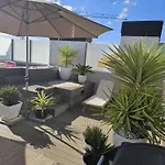 2 Bedrooms - Private Rooftop And Pool - Parking