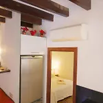 Apartamento Luminoso Y Proximo Al Mar En El Casco Historico De La Ciudad
