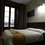 Hostal Ritzi