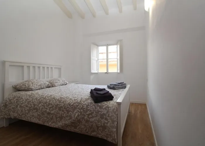 Comfortable Apartment With Character In The Old Town
