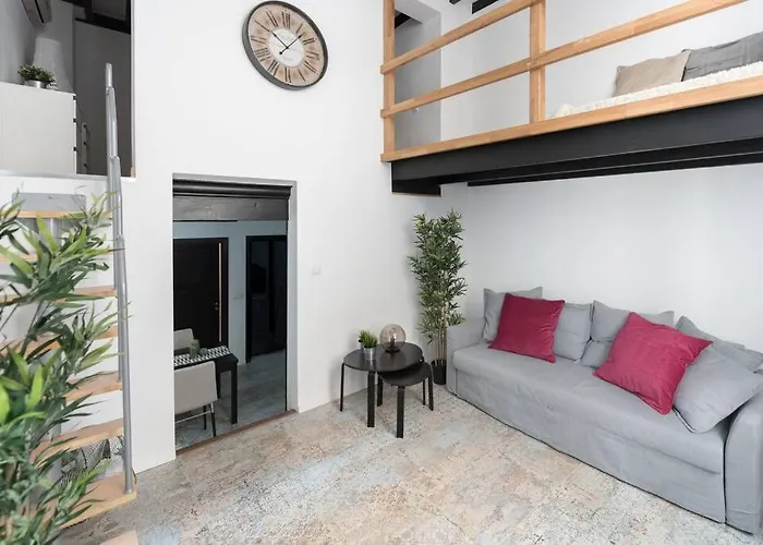 Ganzes Loft in Altstadt, Nähe Kathedrale