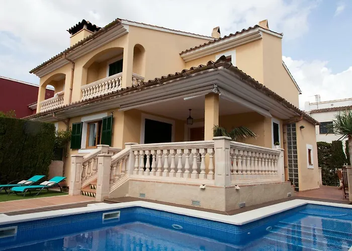 Villa Maria