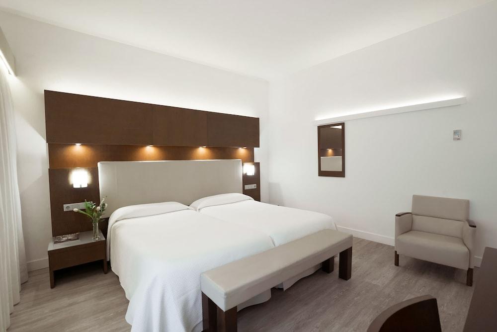 Almudaina Hotel