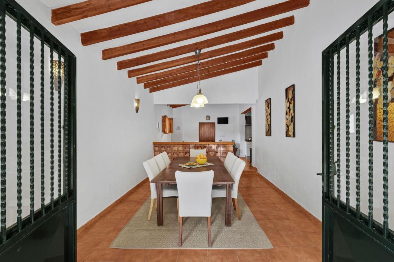 Son Felip, Aire Acondicionado, Wifi, Piscina, Barbacoa, Parking, Cerca De La Playa