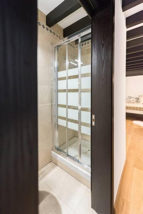Apartment Ganzes Loft In Altstadt, Nähe Kathedrale